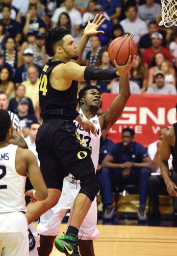 Boucher contributes on each end in Oregon win